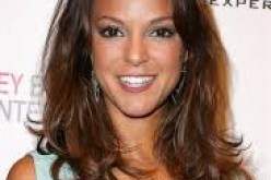 Eva LaRue is set to play Danny Tanner's wife in 