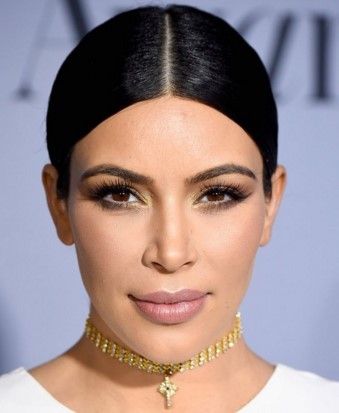 Kim Kardashian West welcomes her baby on her website.