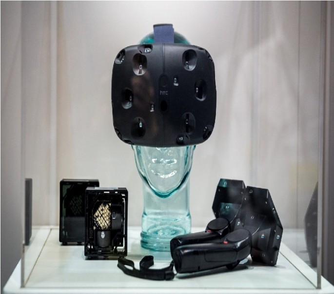 HTC Vive will accept preorder in February 2016.