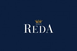 Reda has been providing high-quality fabric to prestigious fashion houses since 1865. 