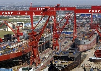 Chinese shipbuilders may take advantage of the FTZ potential for business, but they must upgrade and broaden their manufacturing expertise to compete with South Korean shipbuilders, an expert said.