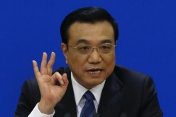 Premier Li Keqiang presided over three symposiums with the goal of gathering suggestions for the 13th Five-Year Plan.