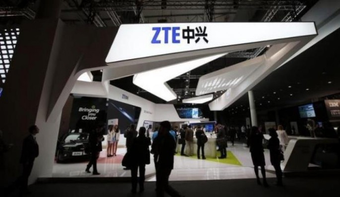 ZTE introduces the Blade V7 and Blade V7 Lite at this year's Mobile World Congress held in Barcelona, Spain, from Feb. 22-25.