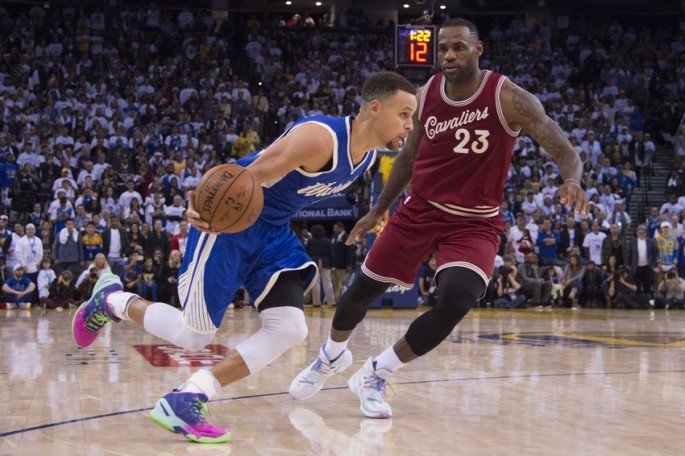 Steph Curry and LeBron James wearing their Christmas Day sneakers