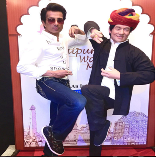 Sonu Sood unveils Jackie Chan's wax figure at India's Nahargarh Fort Museum on April 5, 2016