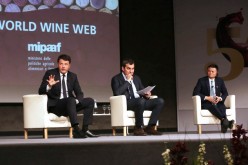 Alibaba founder and chairman Jack Ma (R) listens to Italian Prime Minister Matteo Renzi (L) at the 50th Vinitaly international wine fair in Verona, Italy, on April 11, 2016.