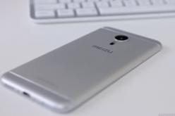  Meizu PRO 5, a smartphone with an all-metal body, an Exynos 7420 8-core 64-bit processor, Flyme OS 5, and a Sony 21.