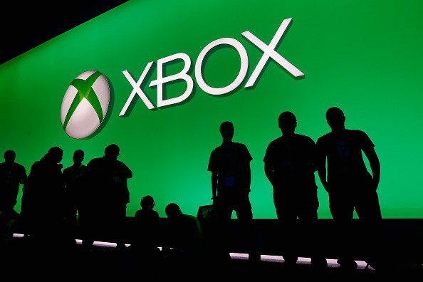 Game enthusiasts stand in line for a Microsoft Xbox event at the Annual Gaming Industry Conference E3 at the Los Angeles Convention Center on June 16, 2015 in Los Angeles, California. 
